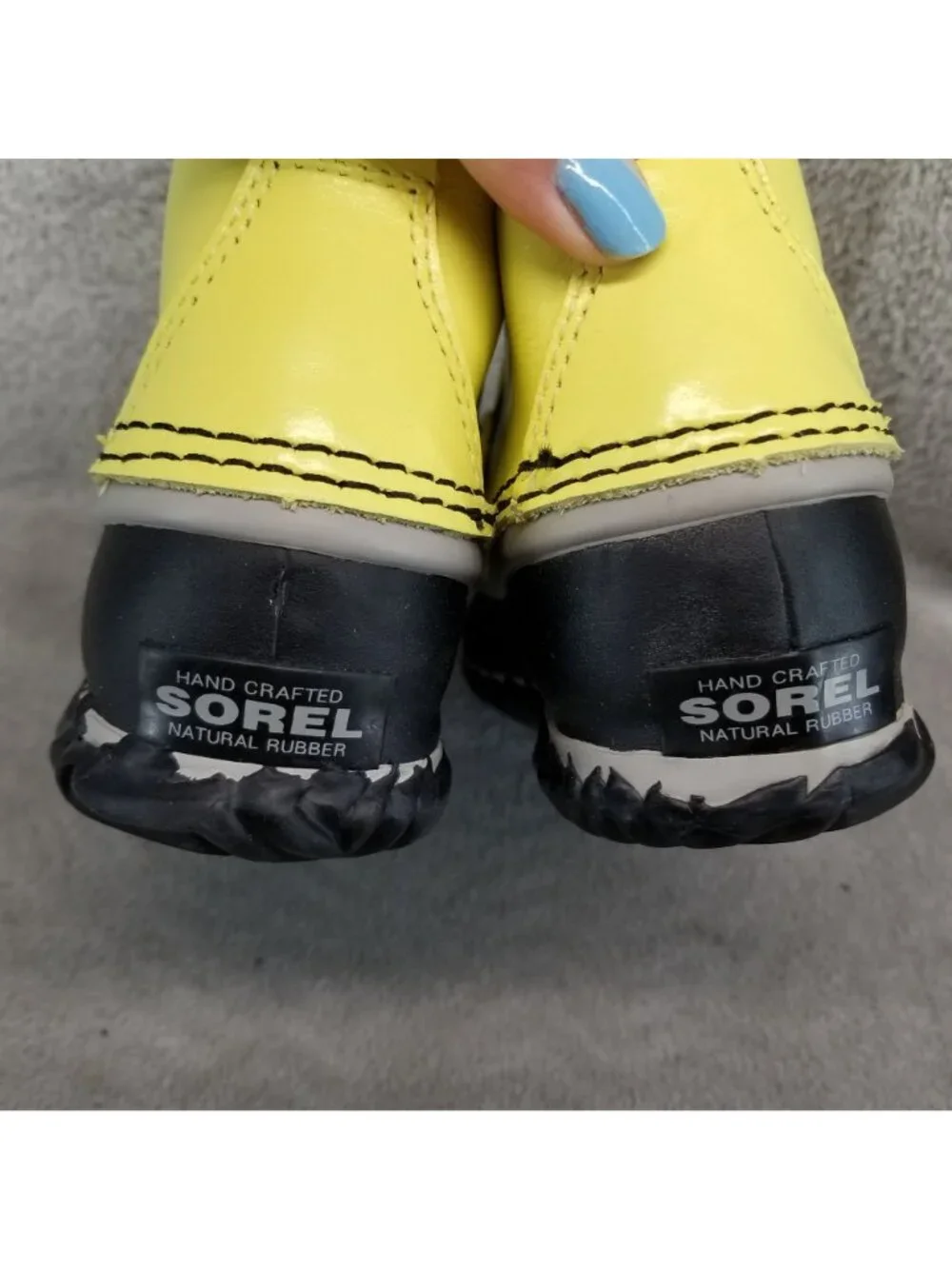 Sorel Shoes Womens Size 5.5 Out N About Yellow Leather Rubber Lace Up Rain Boots